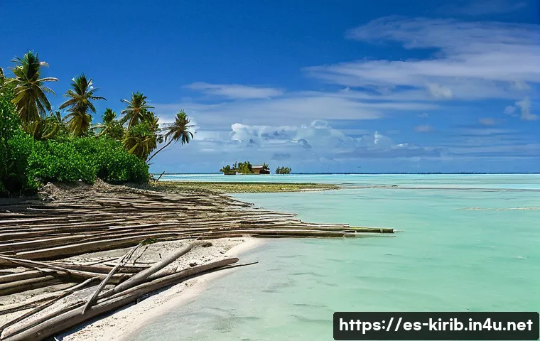 키리바시 이주 문제와 국제 지원 - A detailed scene showing the coastal erosion on a low-lying Kiribati atoll, with traditional wooden ...